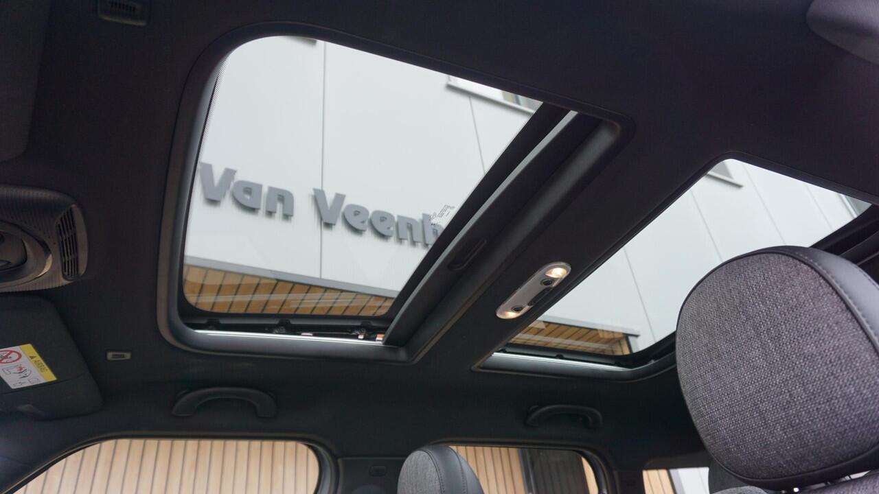 Mini COUNTRYMAN 1.5 136pk Automaat Cooper *Facelift* Pano.Dak LED Sportstoelen HUD Virtual Cockpit *Black Optik* Moonwalk Grey Pearl NL auto!