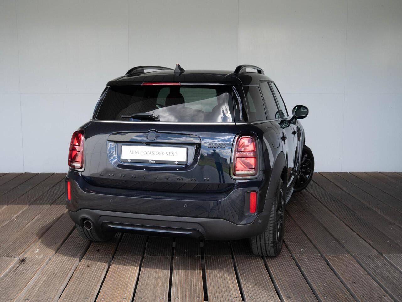 Mini COUNTRYMAN Cooper Aut. Business + Comfort Plus + Stuur en stoelverwarming