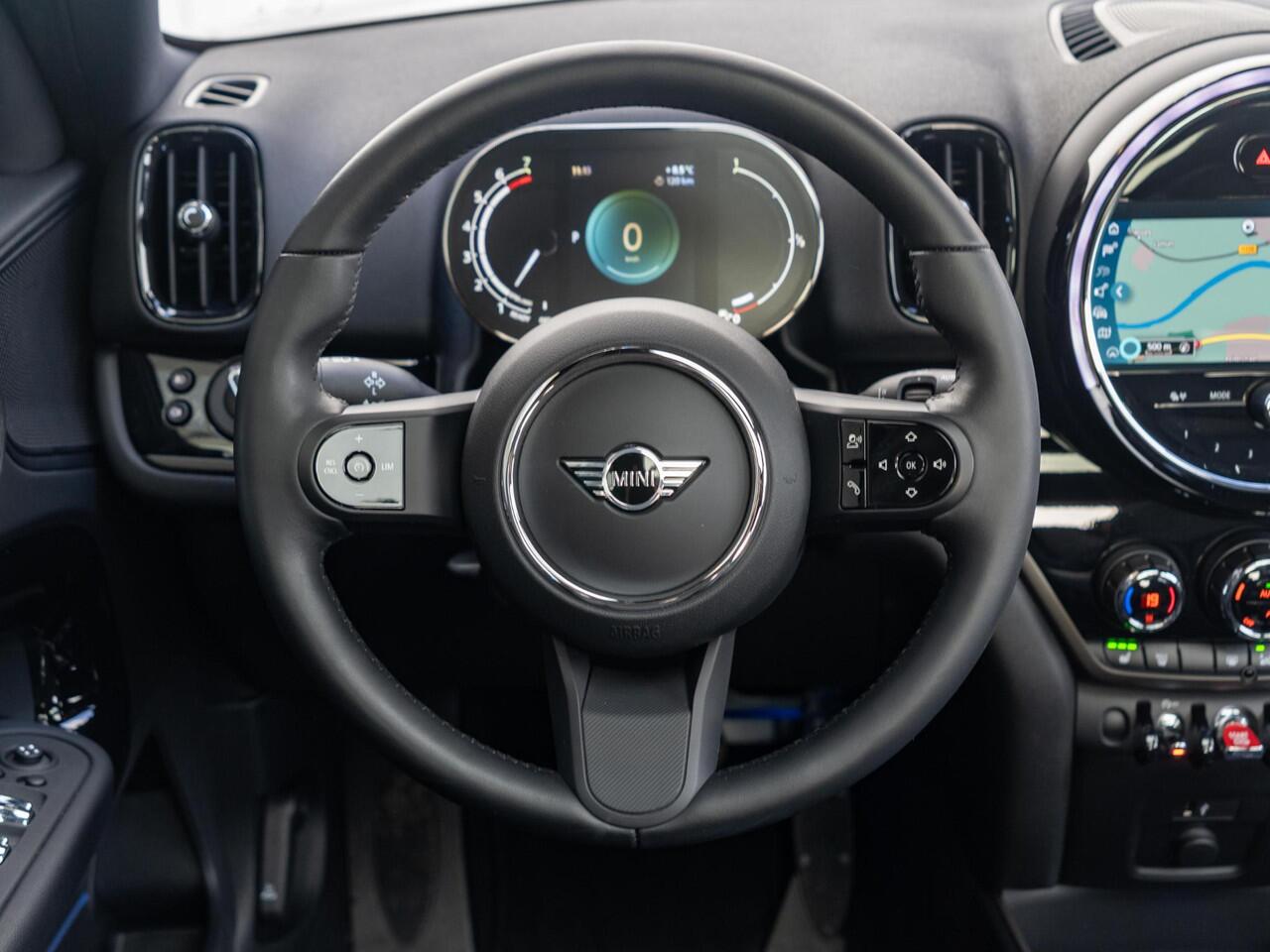 Mini COUNTRYMAN Mini Cooper Aut. Classic + Business ed + Panoramadak