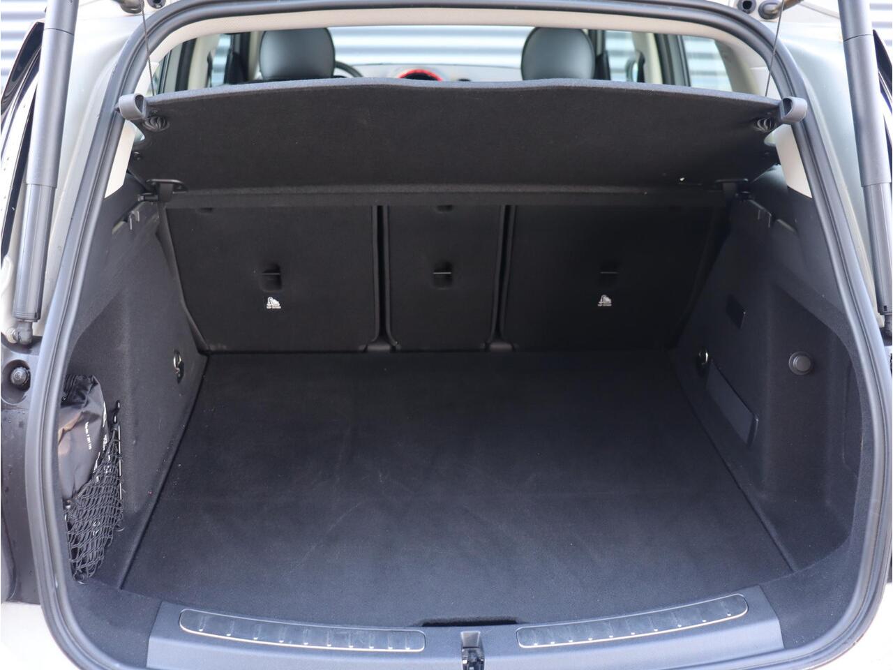 Mini COUNTRYMAN Cooper S E ALL4 | Chili + Pano + Apple Carplay + Verwarmbare Voorstoelen + Comfort Access + Elektr. Achterklep + 18'' Pin Spoke Zwart