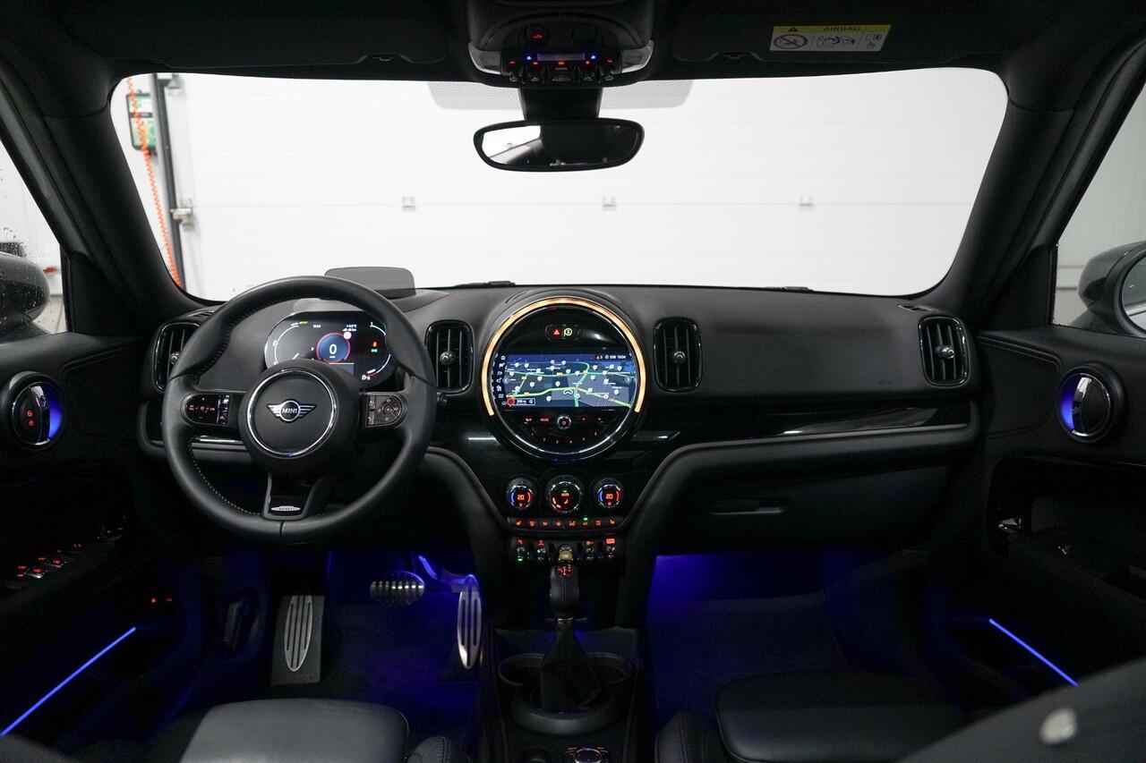 Mini COUNTRYMAN Mini 2.0 Cooper S E ALL4 JCW Panoramadak | Head Up | Adapt. Cruise Control