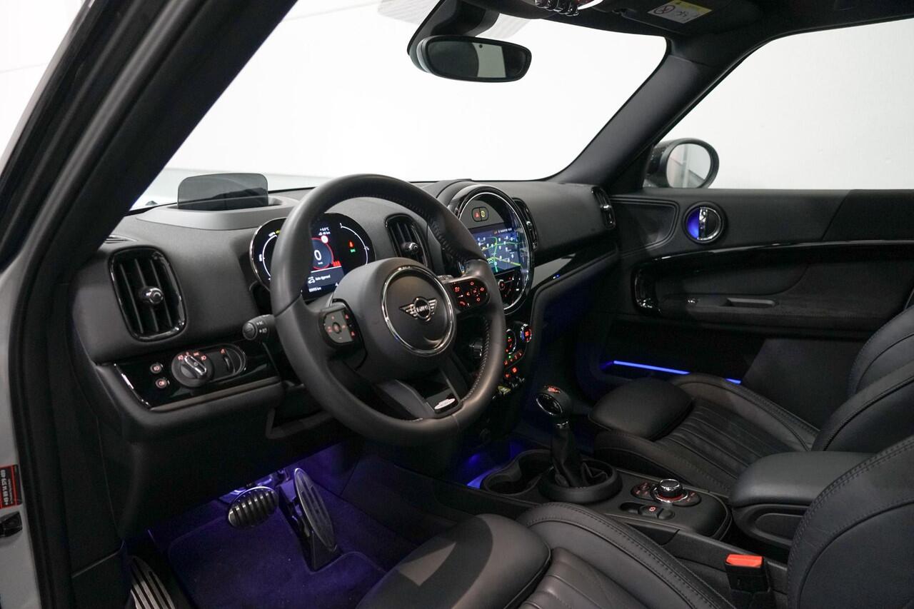 Mini COUNTRYMAN Mini 2.0 Cooper S E ALL4 JCW Panoramadak | Head Up | Adapt. Cruise Control