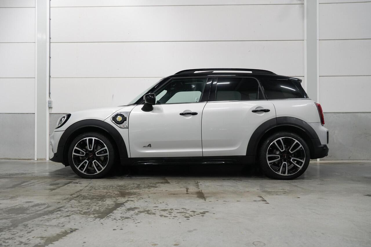 Mini COUNTRYMAN Mini 2.0 Cooper S E ALL4 JCW Panoramadak | Head Up | Adapt. Cruise Control