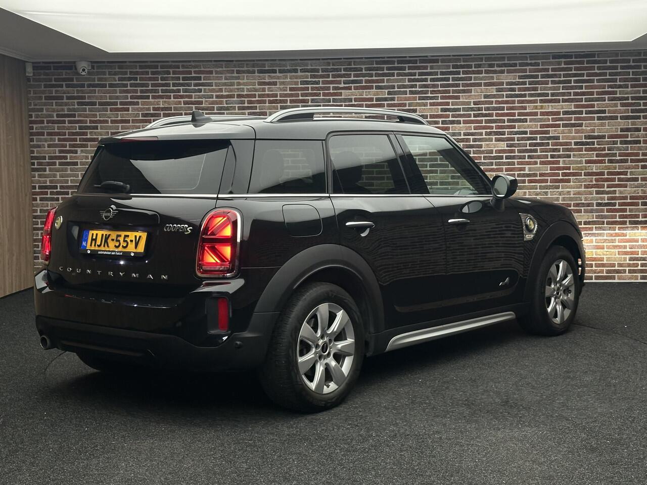 Mini COUNTRYMAN Cooper S E ALL4 Essential Camera Stoelverwarming Automaat