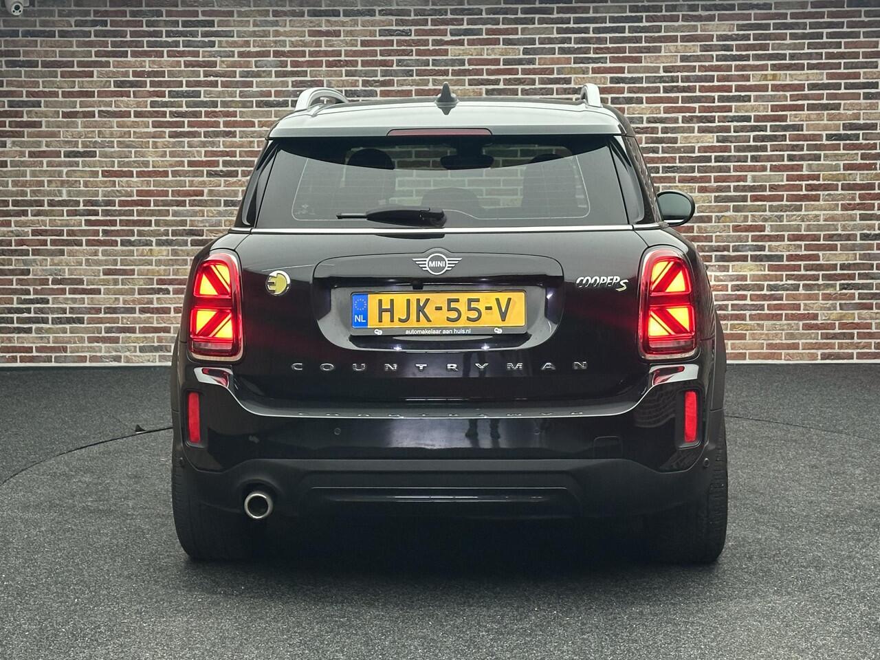 Mini COUNTRYMAN Cooper S E ALL4 Essential Camera Stoelverwarming Automaat