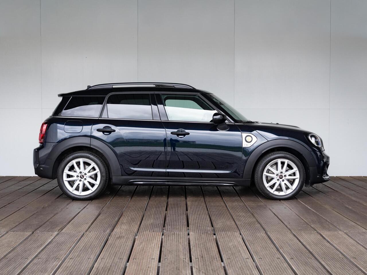 Mini COUNTRYMAN SE ALL4 JCW pakket + Harman-Kardon + Panoramadak