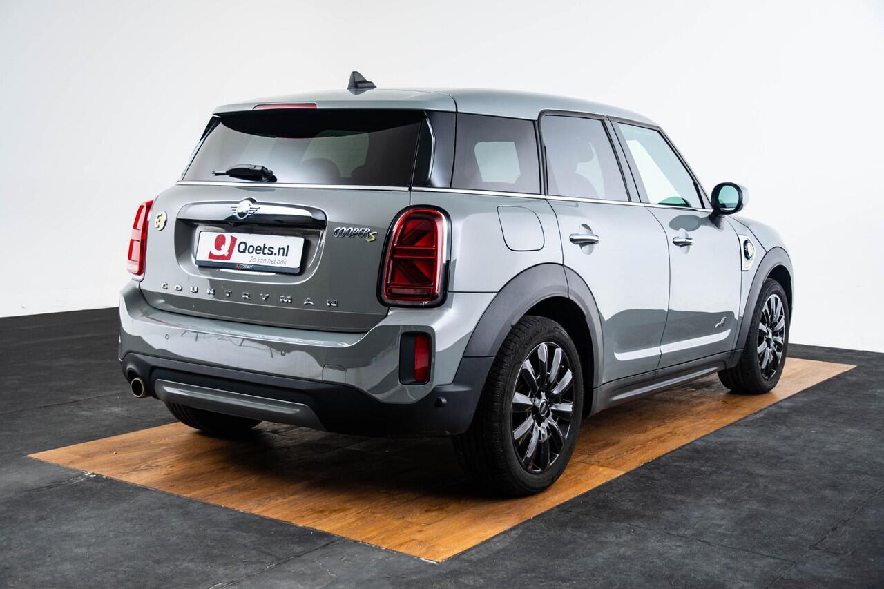 Mini COUNTRYMAN Cooper SE ALL4 Cruise control - Elektrisch verwarmbare voorstoelen - Binnenlichtpakket - Elektrisch inklapbare buitenspiegels - Comfort acces - PDC Voor/Achter - Getinte Ruiten -