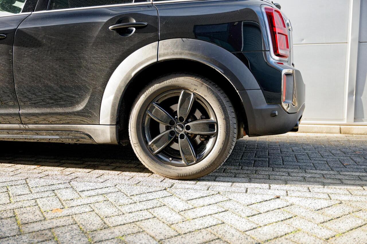 Mini COUNTRYMAN Mini 1.5 Cooper S E ALL4 ALL4 Panoramadak, Black Pack