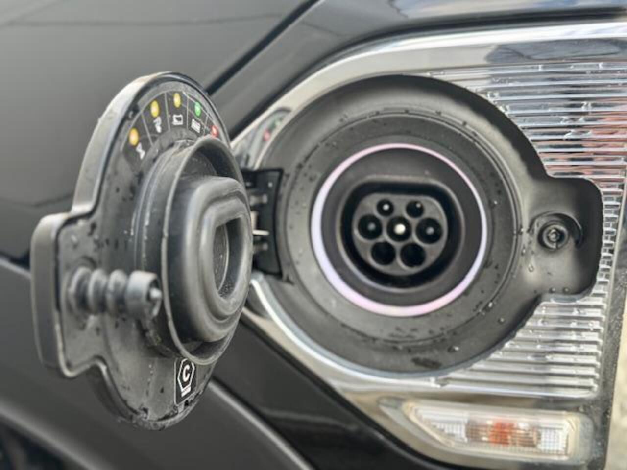 Mini COUNTRYMAN Mini 1.5 Cooper S E ALL4 John Cooper Works 19", H/K, Panoramadak, HUD, enz