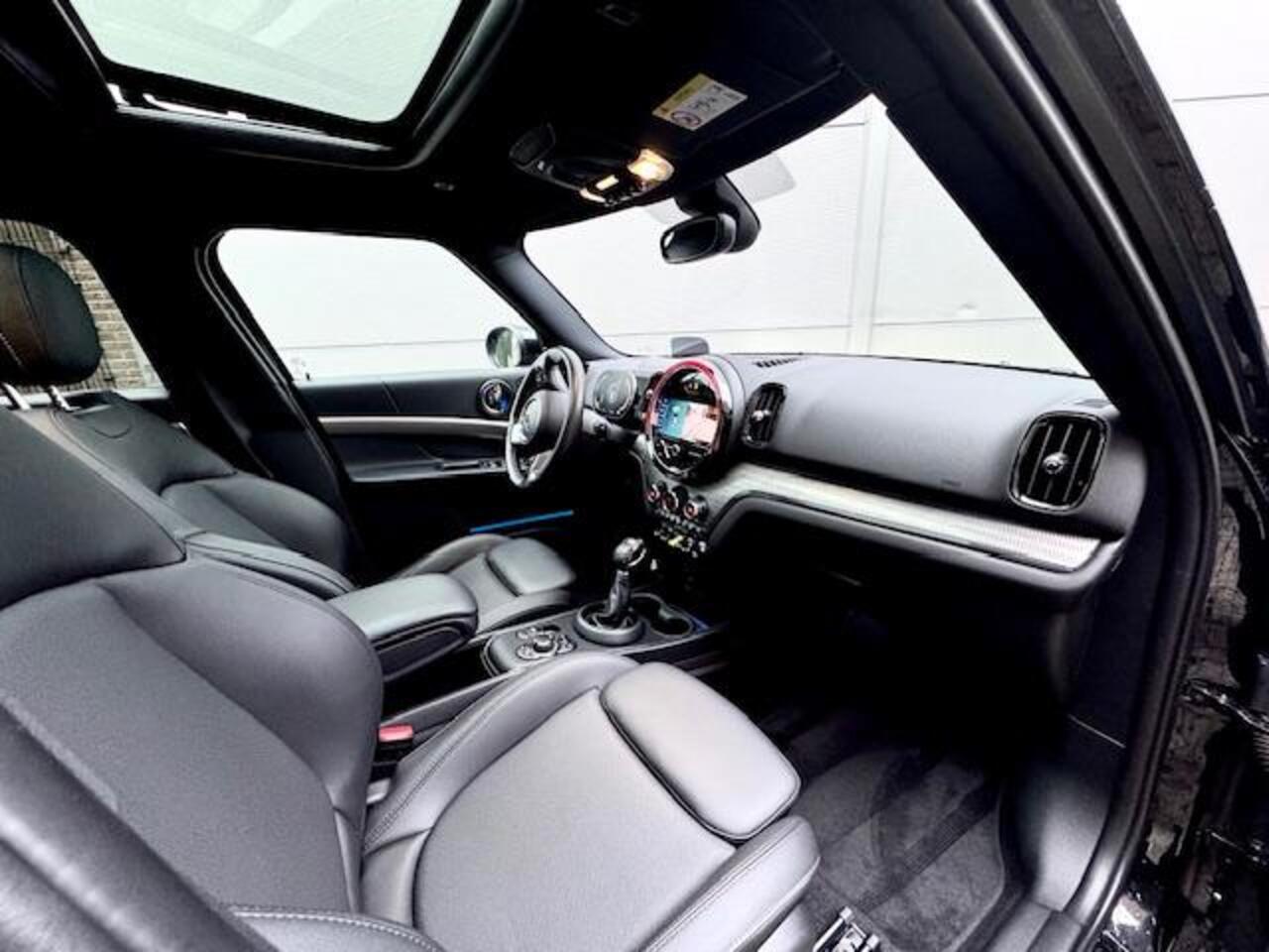 Mini COUNTRYMAN Mini 1.5 Cooper S E ALL4 John Cooper Works 19", H/K, Panoramadak, HUD, enz