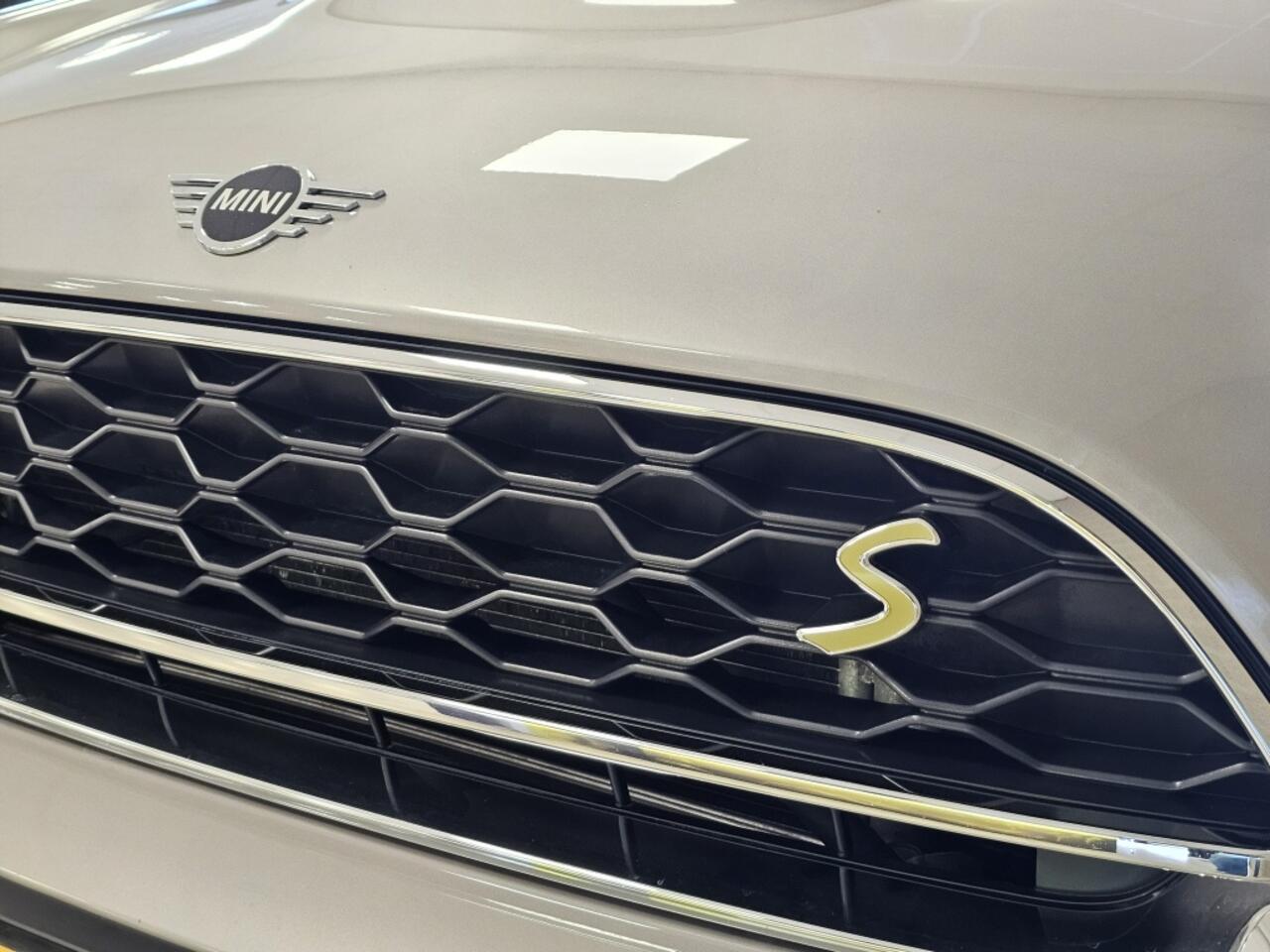 Mini COUNTRYMAN 2.0 Cooper S E ALL4 Classic Navi Stoelverw. Géén Afleverkosten