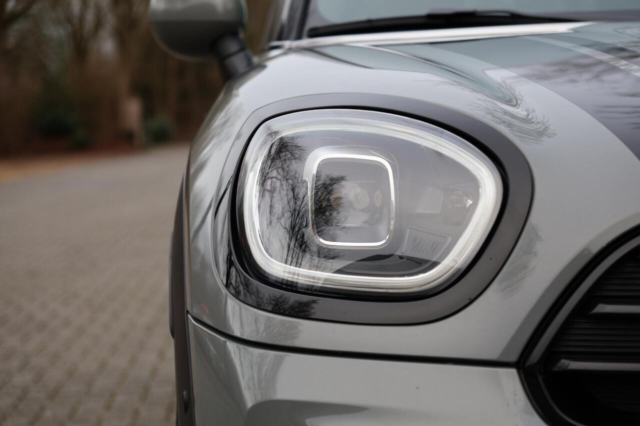 Mini COUNTRYMAN Mini 1.5 Cooper MINI Yours 19" | Leer | Pano | HUD | Harman Kardon | Adap Cruise | Keyless | Elekr. Stoel memory | Achteruitrijcamera | Etc.