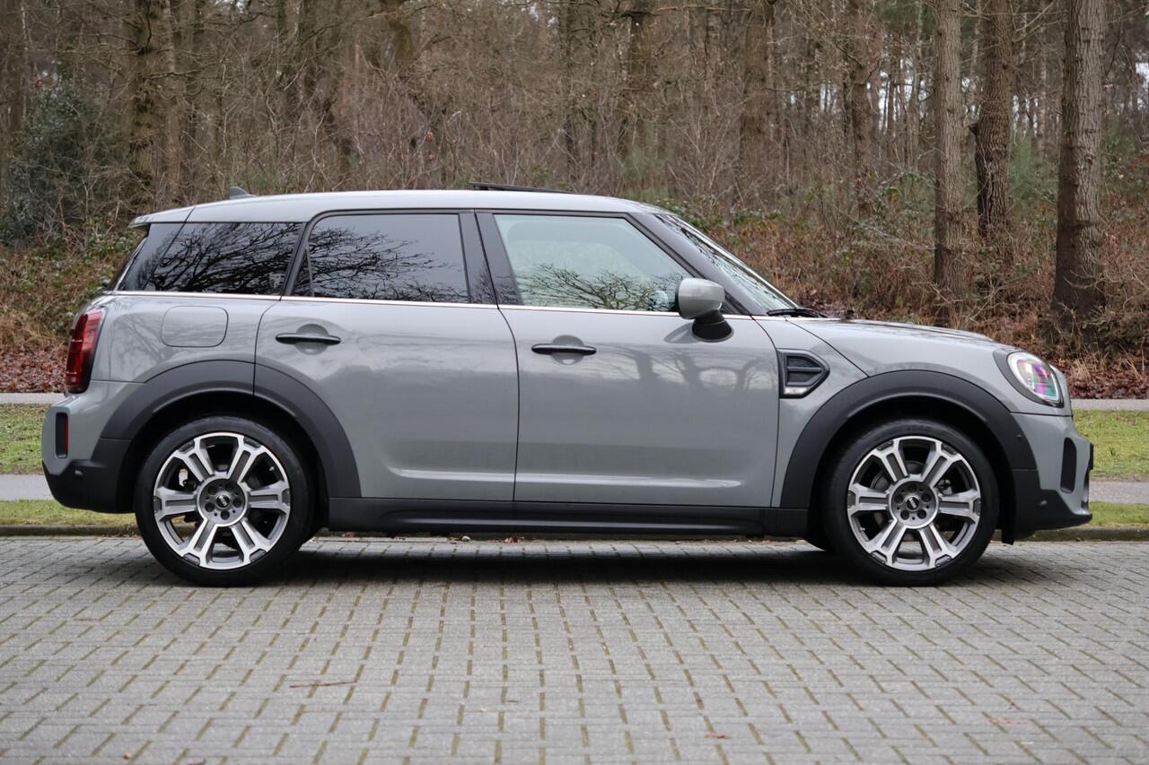 Mini COUNTRYMAN Mini 1.5 Cooper MINI Yours 19" | Leer | Pano | HUD | Harman Kardon | Adap Cruise | Keyless | Elekr. Stoel memory | Achteruitrijcamera | Etc.