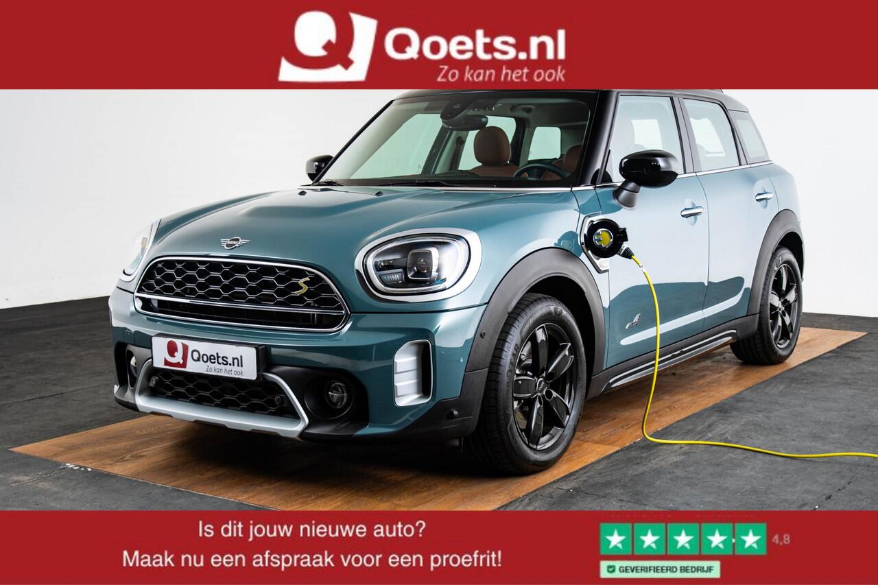Mini COUNTRYMAN Cooper S E ALL4 Panoramadak - Active Cruise Control - Elektrisch verwarmbare/verstelbare stoelen - Harman Kardon - Driving/Parking Assistent - Comfort acces - Head up - Achteruitrijcamera -