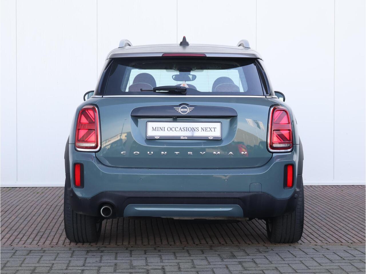 Mini COUNTRYMAN Mini 1.5 Cooper S E ALL4 Active Cruise Control/ Navigatie/ Achteruitrijcamera/ Comfortstoelen/ Elektrische Achterklep
