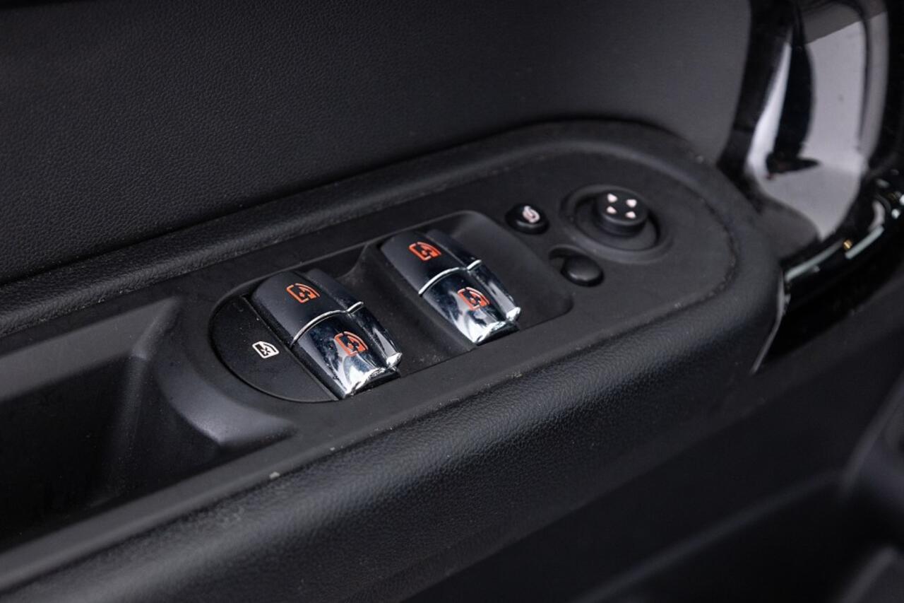 Mini COUNTRYMAN 1.5 Cooper S E ALL4 | PANORAMADAK | LEDER | Head-Up | NAVI | ECC | PHEV