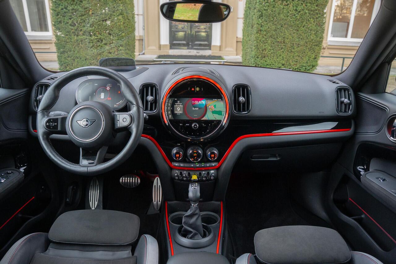 Mini COUNTRYMAN Mini 1.5 Cooper S E ALL4 John Cooper Works KUIPSTOELEN | CAMERA | STUURVERW. | KEYLESS | HUD
