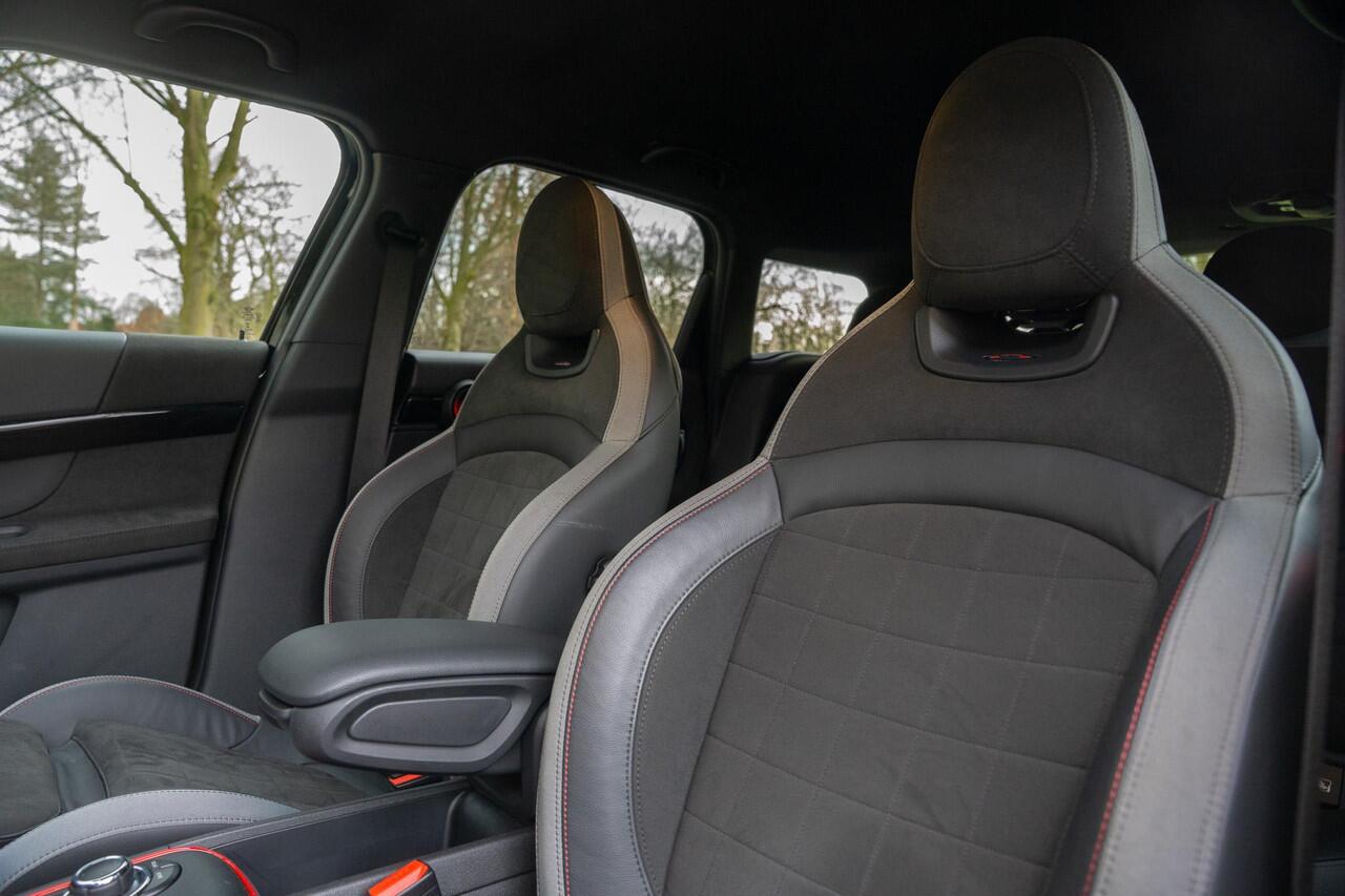 Mini COUNTRYMAN Mini 1.5 Cooper S E ALL4 John Cooper Works KUIPSTOELEN | CAMERA | STUURVERW. | KEYLESS | HUD