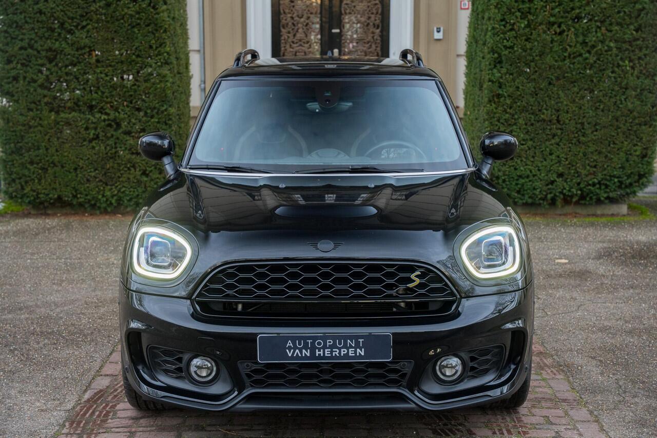 Mini COUNTRYMAN Mini 1.5 Cooper S E ALL4 John Cooper Works KUIPSTOELEN | CAMERA | STUURVERW. | KEYLESS | HUD