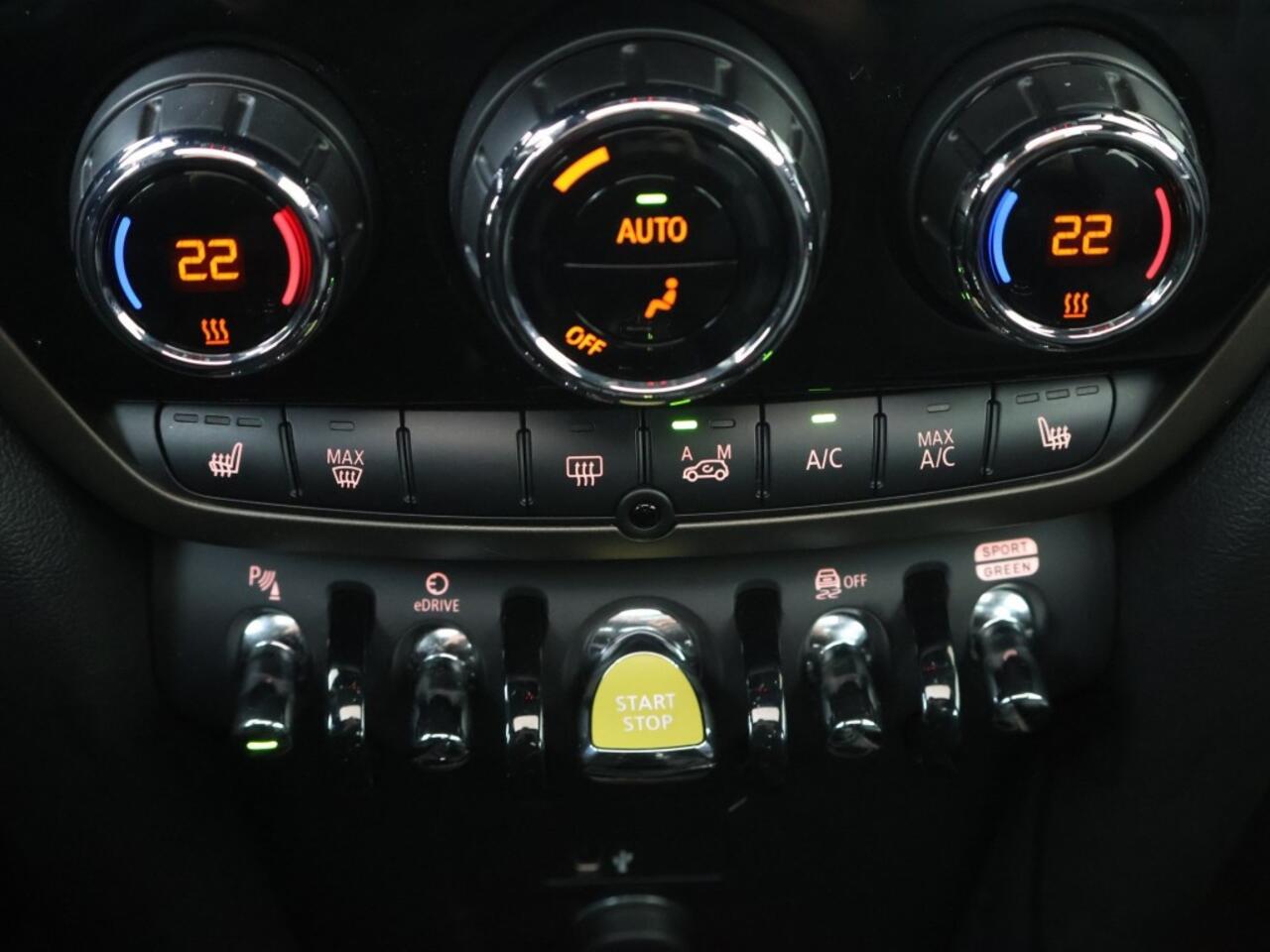 Mini COUNTRYMAN 2.0 CO.S E ALL4 CHIL Panorama Hybride AWD JCW