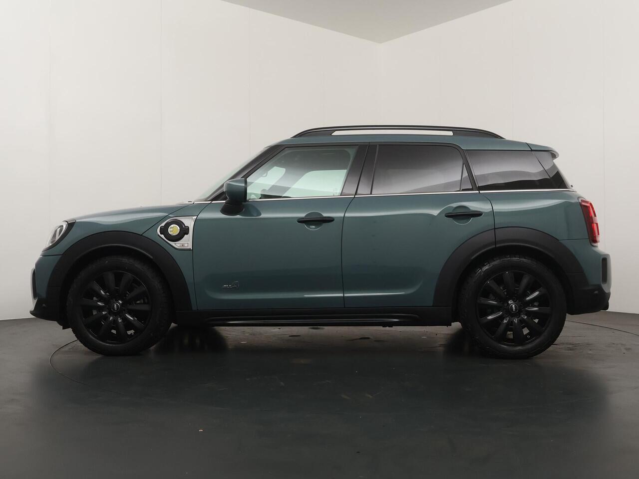 Mini COUNTRYMAN Cooper SE ALL4 Glazen Panoramadak | Adaptive Cruise | Keyless | Lentevoordeel
