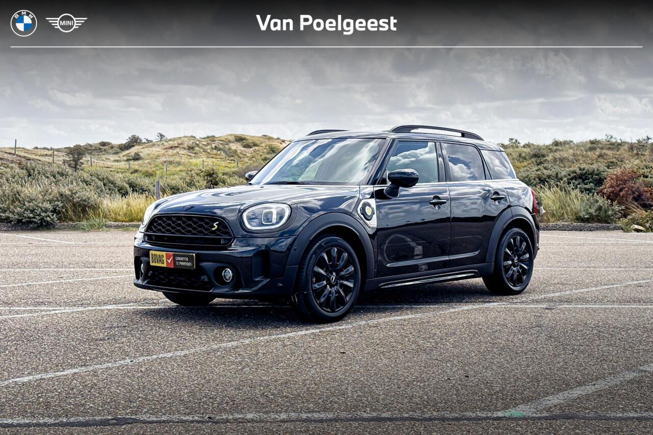Mini COUNTRYMAN Cooper S E ALL4 Classic | Glazen Panoramadak | Stoelverwarming | Head-up Display | Achteruitrijcamera |