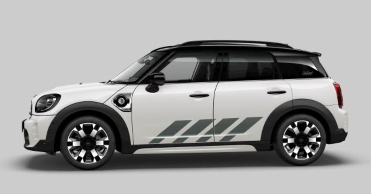 Mini COUNTRYMAN Cooper SE ALL4 Untamed Edition Panoramadak - Head up - elektrische stoelverstelling - Comfort acces - Driving/Parking Assistant - Active Cruise Control - Harman Kardon - Getinte Ruiten -