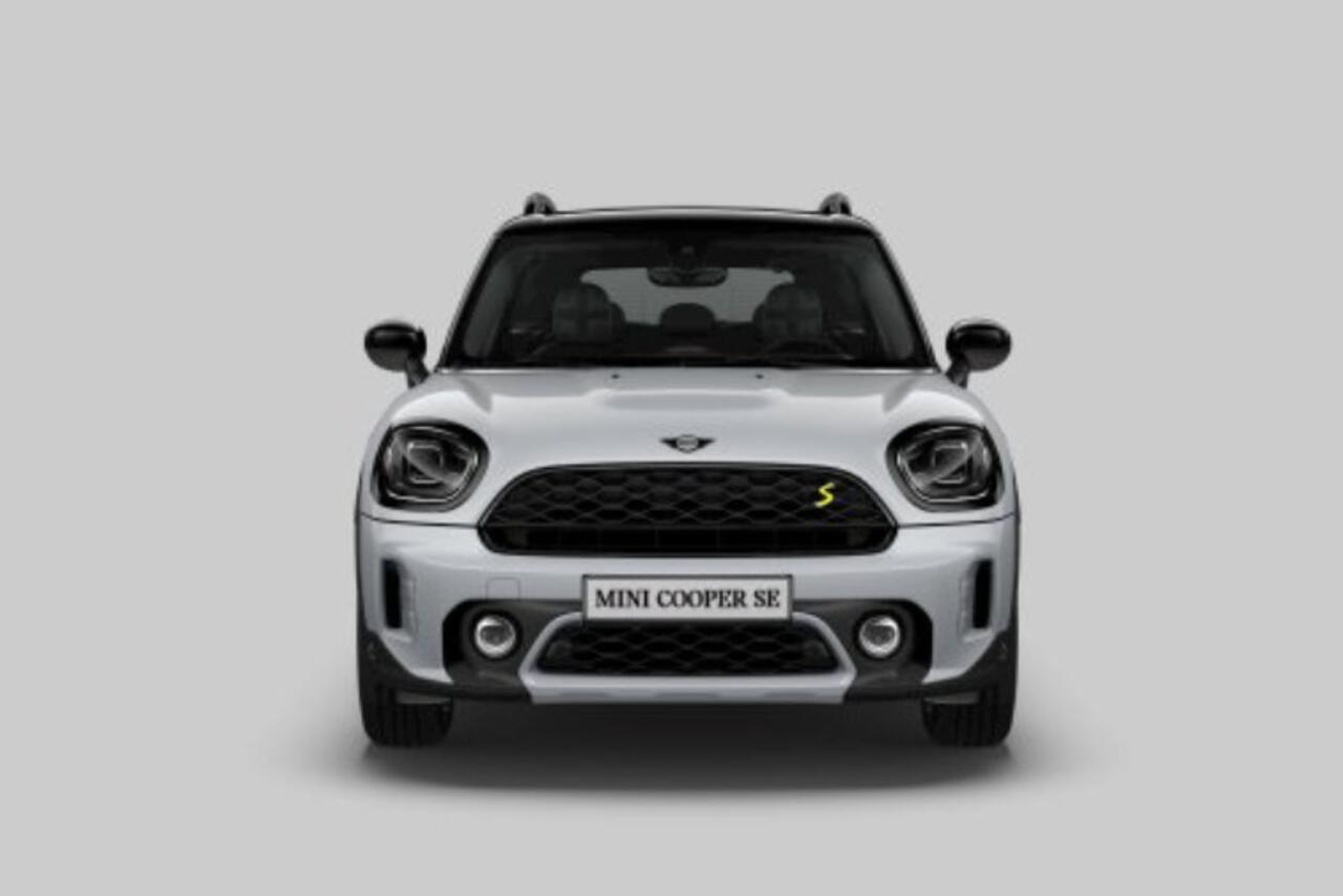 Mini COUNTRYMAN Cooper SE ALL4 Untamed Edition Panoramadak - Head up - Driving/Parking Assistant - Harman Kardon - Active Cruise Control - Elektrische stoelverstelling - Getinte Ruiten - Comfort acces -