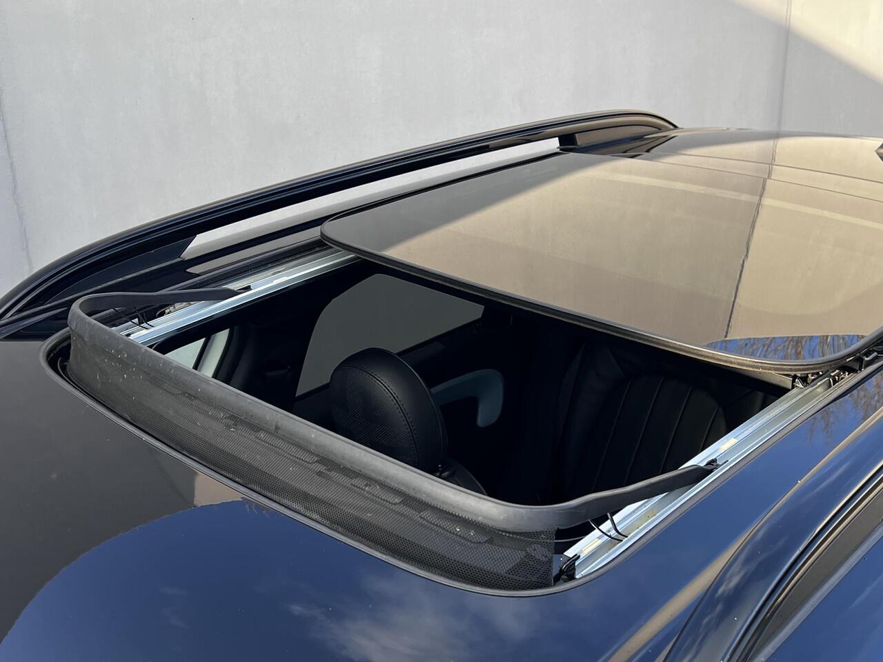 Mini COUNTRYMAN 1.5 Cooper S E ALL4 Untamed Edition Automaat / Dealer onderhouden / Leder / Schuifdak / Elektrische stoelen & klep / Harman Kardon / Adaptieve CC / HUD / Achteruitrijcamera / Parkeer assistent / Apple Carplay Android / 18" LM wielen /