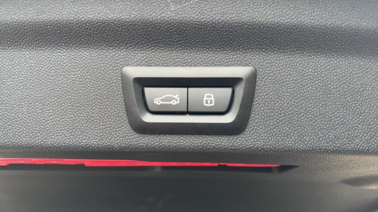 Mini COUNTRYMAN 1.5 Cooper S E ALL4 Chili Plug in Hybride/Sportstoelen/Leder/Adaptive Cruise