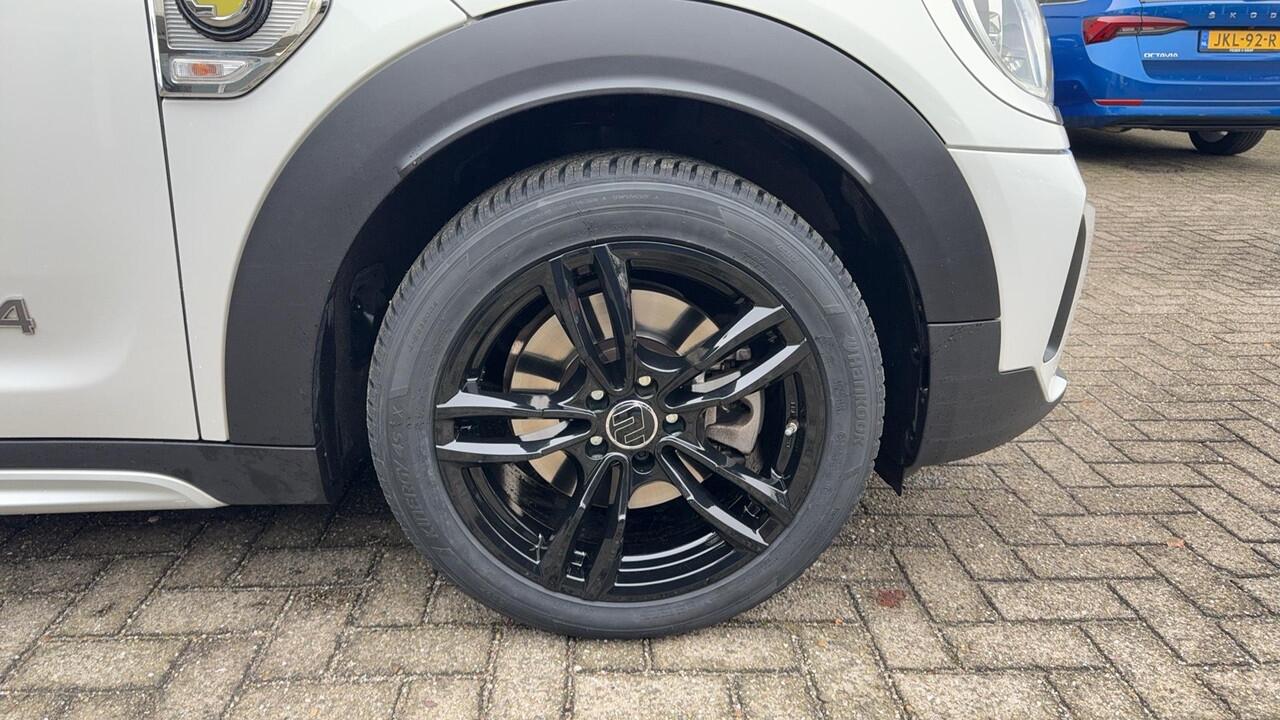 Mini COUNTRYMAN 1.5 Cooper S E ALL4 Chili Plug in Hybride/Sportstoelen/Leder/Adaptive Cruise