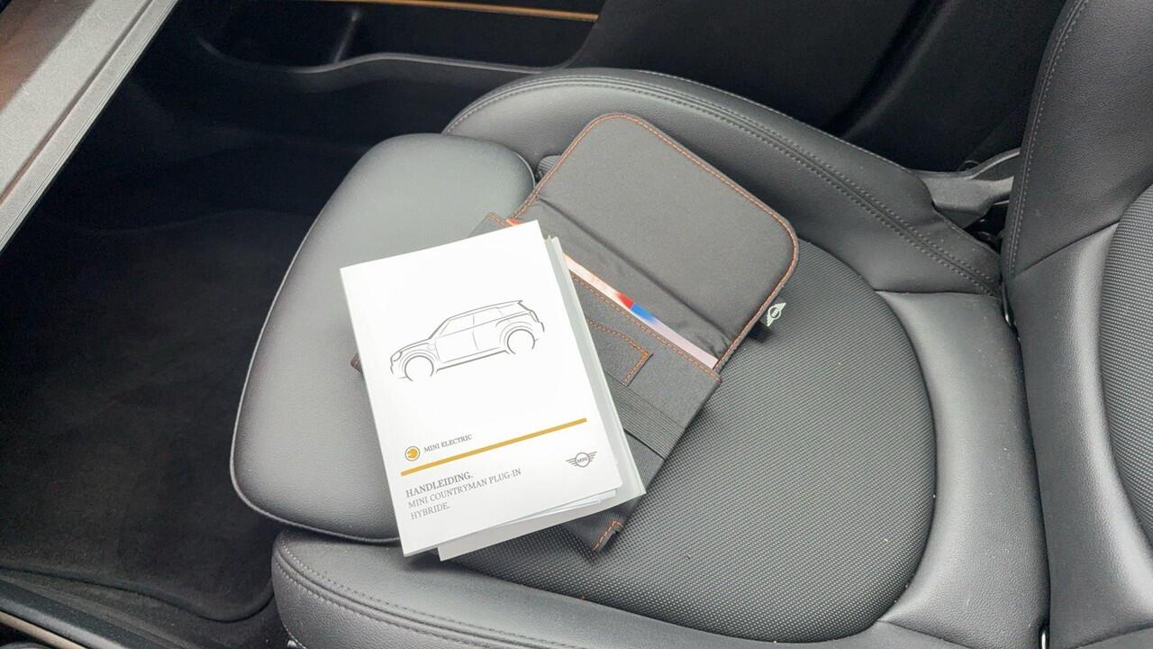 Mini COUNTRYMAN 1.5 Cooper S E ALL4 Chili Plug in Hybride/Sportstoelen/Adaptive Cruise