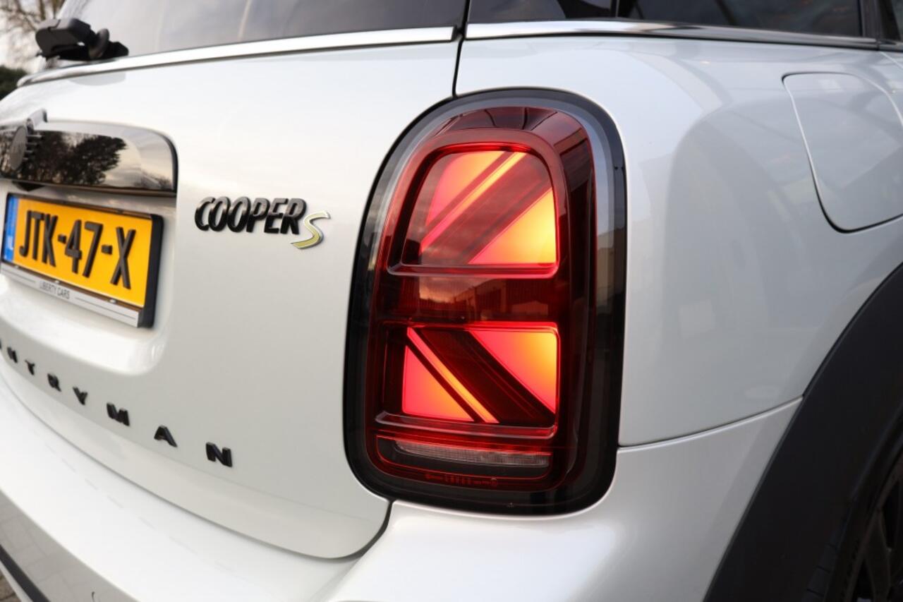 Mini COUNTRYMAN 1.5 Cooper S E ALL4 Chili / Plug In Hybrid / Leder