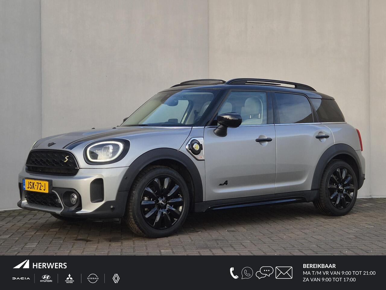 Mini COUNTRYMAN 1.5 Cooper S E ALL4 Yours PHEV / Dealer onderhouden / Leder / Schuifdak / Elektrische stoelen / Harman Kardon / Adaptieve CC / HUD / Achteruitrijcamera / Parkeer assistent / Apple Carplay Android /