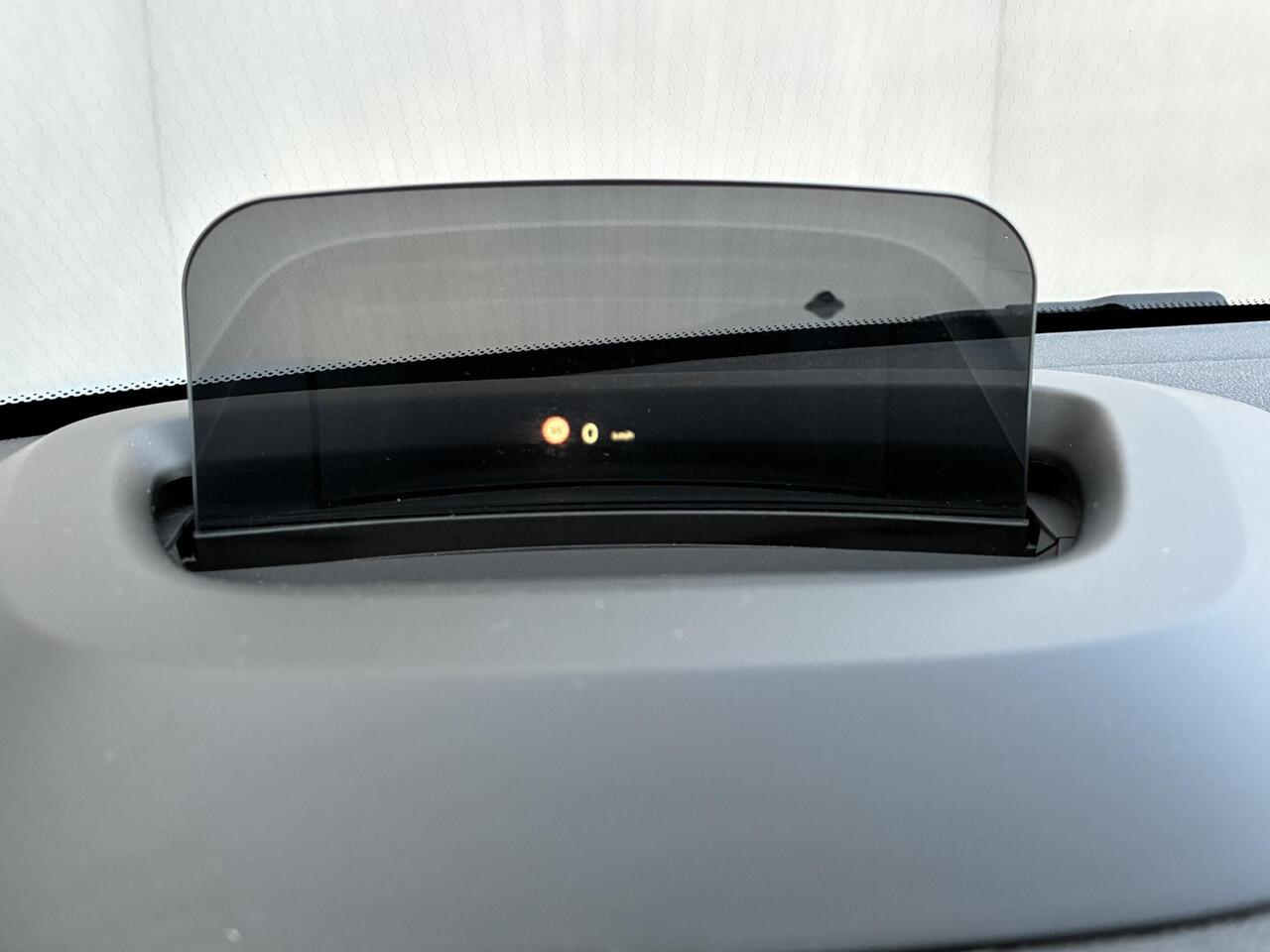 Mini COUNTRYMAN 1.5 Cooper S E ALL4 MINI Yours PHEV / Lederen Bekleding / Schuif-en Kantel Dak / Elektrische Stoelen / Harman Kardon Premium Audio / Elektrische Achterklep / Adaptieve Cruise Control / Head Up Display / Achteruitrijcamera / Apple Carplay & Android Auto / 