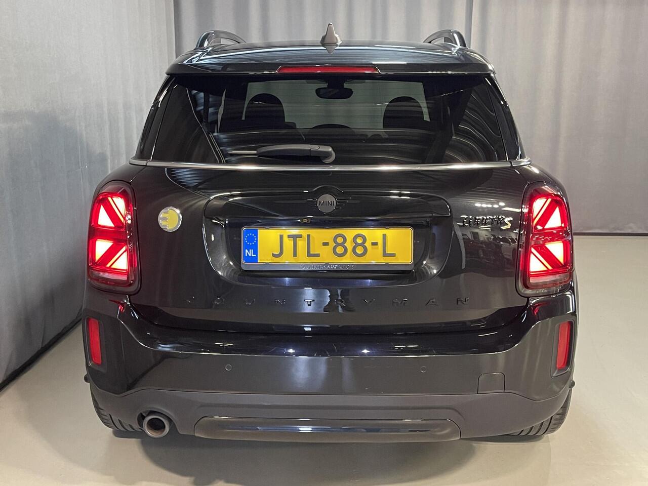 Mini COUNTRYMAN Mini 1.5 Cooper S E ALL4 18"/Adaptieve cruise/Sportstoel + memory/Stoel + voorruitverwarming/Head-up/Keyless/Camera