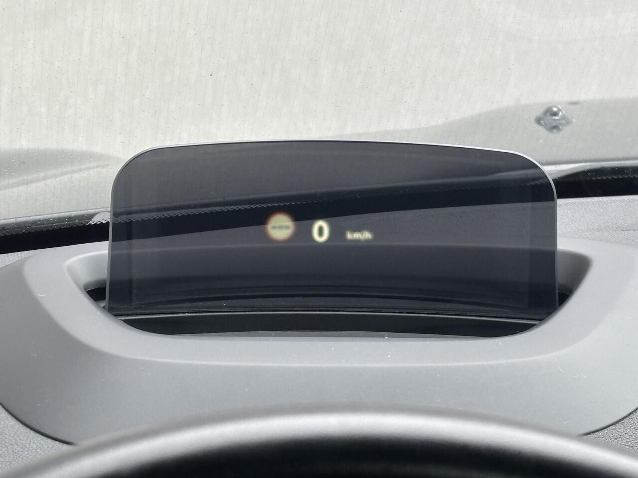 Mini COUNTRYMAN 1.5 Cooper S E ALL4 Yours PHEV / Schuif & Kanteldak / EAER 41 km / Leder / Harman Kardon / 1.500 kg Trekgewicht / Head Up Display / Navigatie / Elektrische stoelen / Adaptieve CC / Apple Carplay & Android / Camera / PDC / Stoel Verwarming /