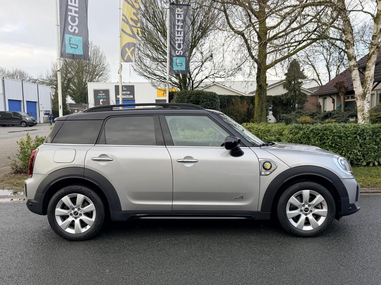 Mini COUNTRYMAN 1.5 Cooper SE Hybrid 220PK ALL4 PanooACC