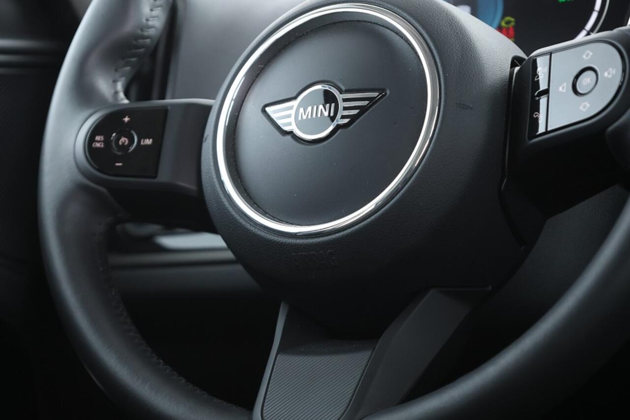 Mini COUNTRYMAN 1.5 Cooper S E ALL4 | NAVI | ECC | PHEV *BEVRIJDINGSDAG 05 mei OPEN!*