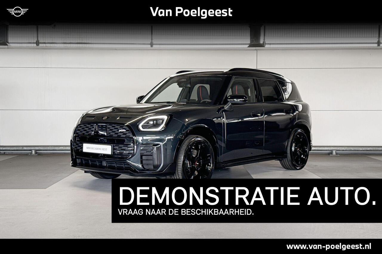 Mini COUNTRYMAN Electric E John Cooper Works S 66.5 kWh MINI Countryman Electric E John Cooper Works 66.5 kWh | Pakket S | Dak en spiegelkappen in Jetblack