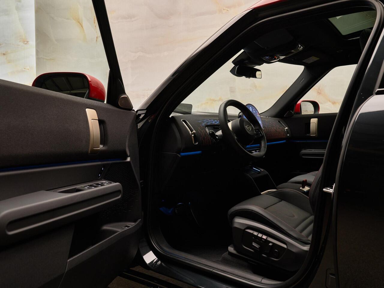 Mini COUNTRYMAN 2.0 JCW ALL4 John Cooper Works XL, pano, 20", H/K, memory, massage, HUD, privacy, tr.haak, NP90k