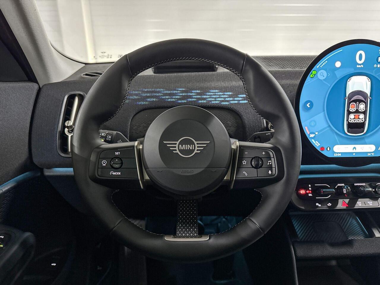 Mini COUNTRYMAN C Classic M Plus | Stuurwielverwarming | Stoelverwarming | Panoramadak