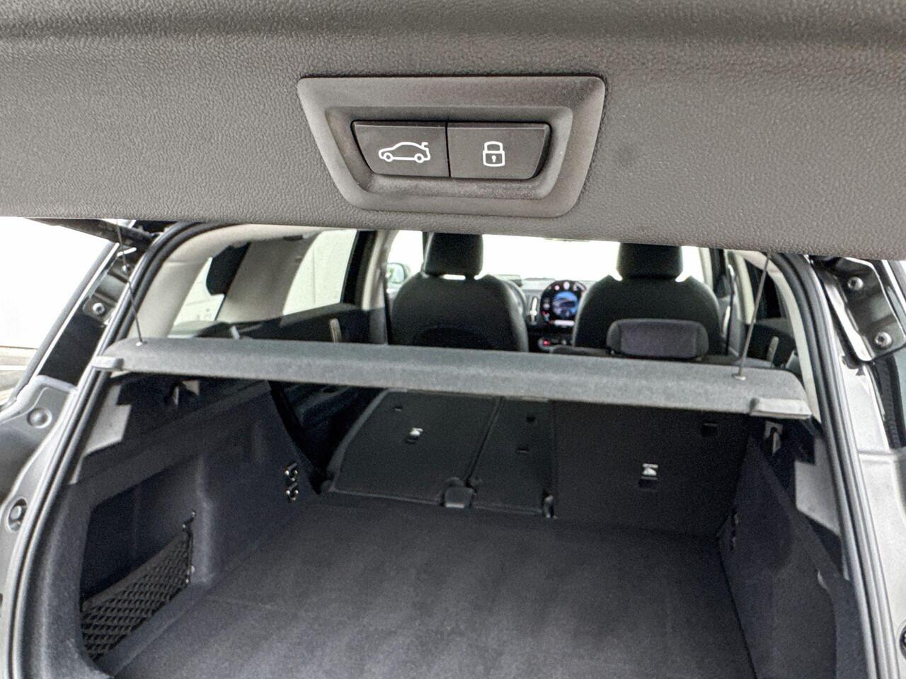 Mini COUNTRYMAN C Pakket M PLUS | Trekhaak | Panoramadak