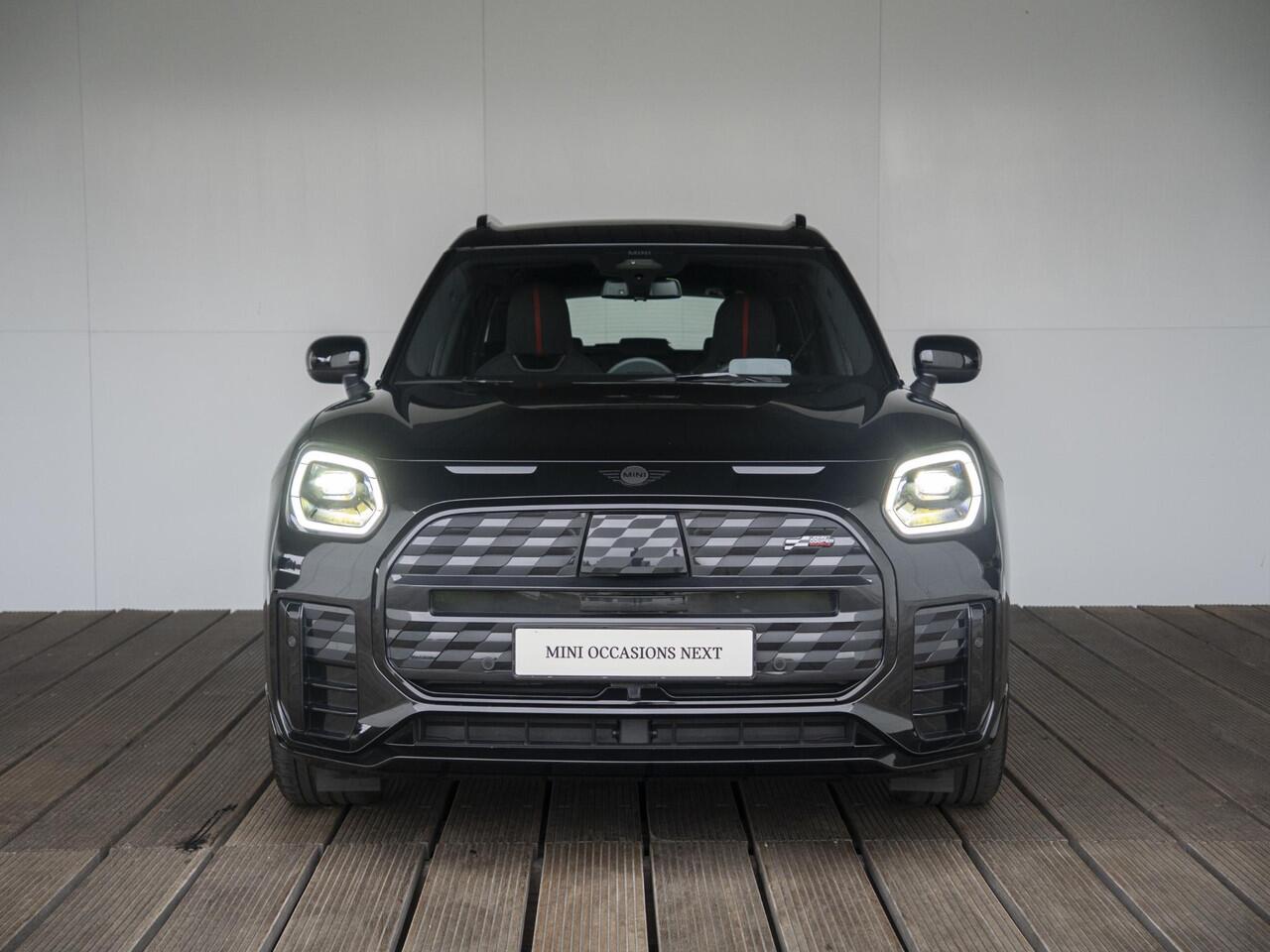 Mini COUNTRYMAN E John Cooper Works + S pakket + Stoel en Stuurverwarming