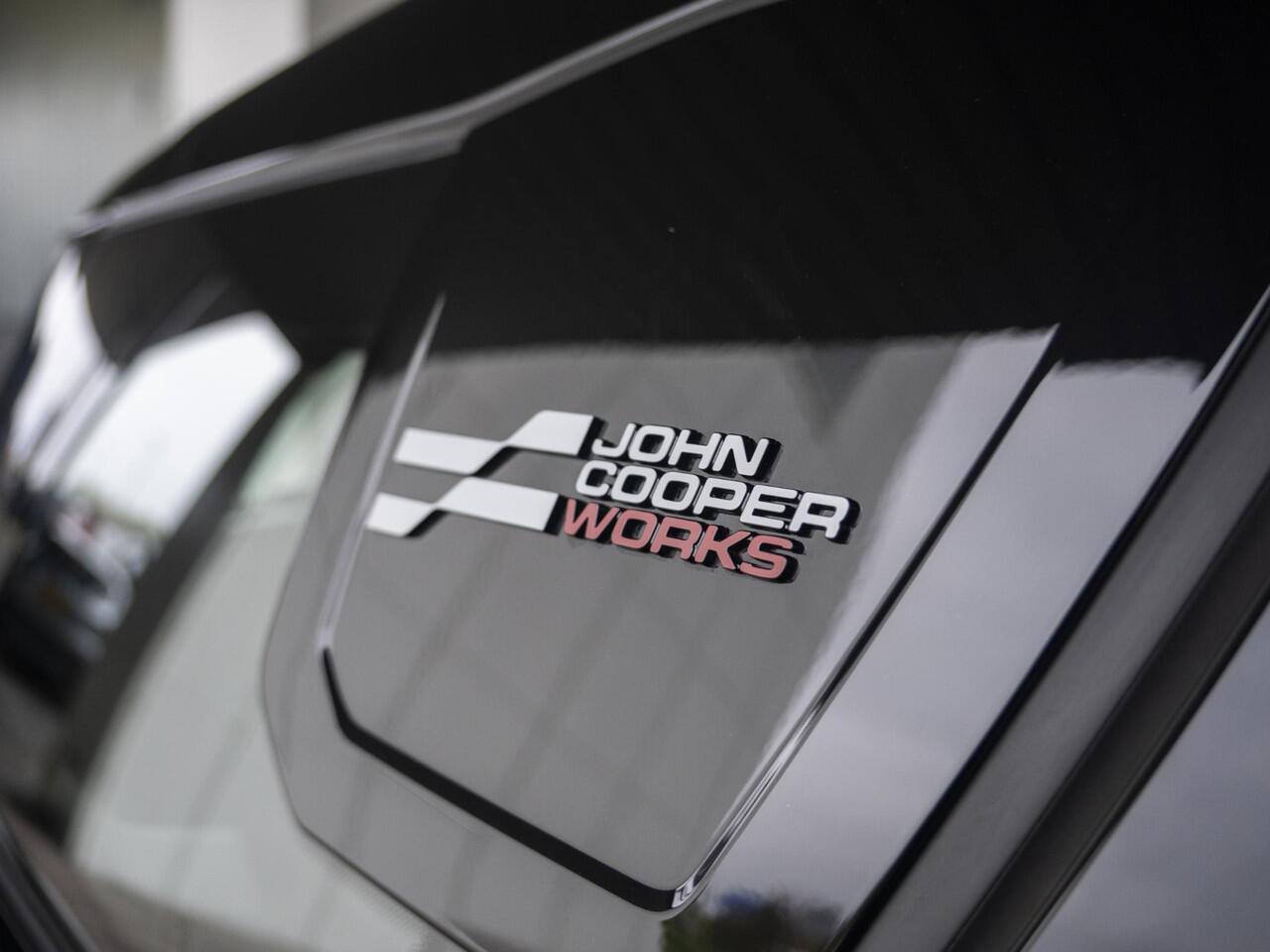 Mini COUNTRYMAN E John Cooper Works + S pakket + Stoel en Stuurverwarming