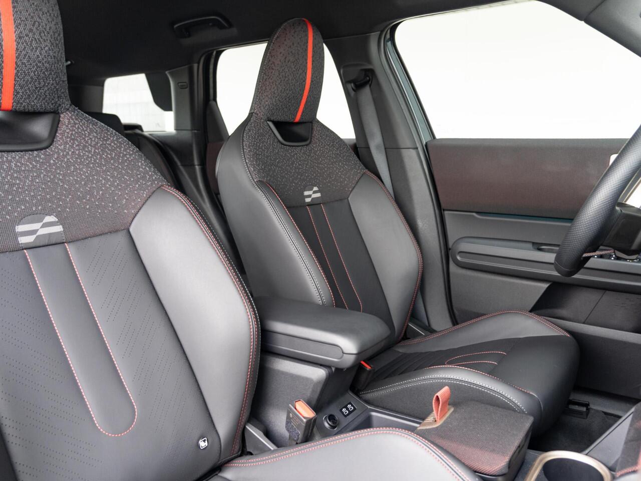 Mini COUNTRYMAN E John Cooper Works S pakket + Stoel en stuurverwarming + Head-Up Display