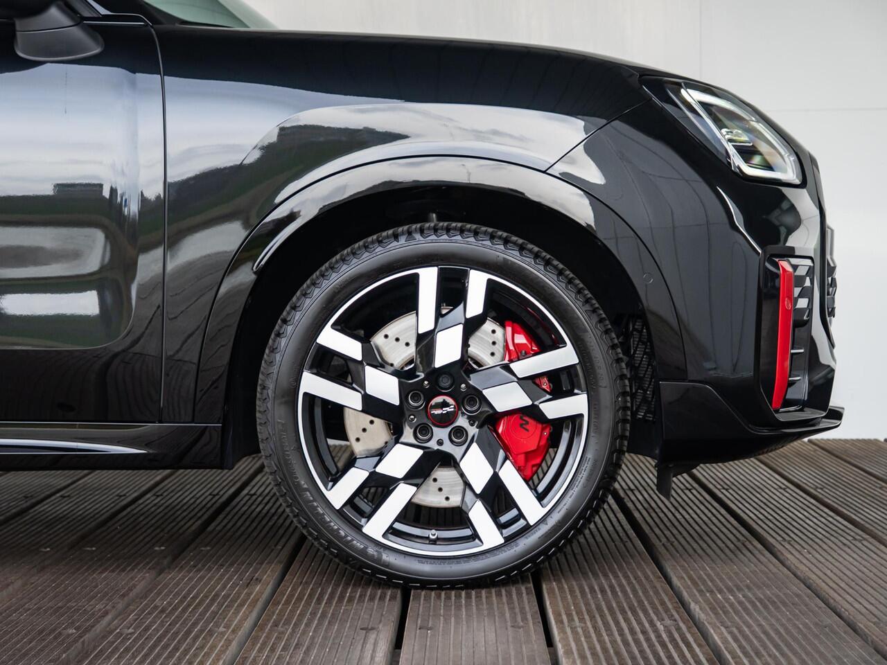 Mini COUNTRYMAN JCW ALL4 XL pakket + Driving Assistent Prof.