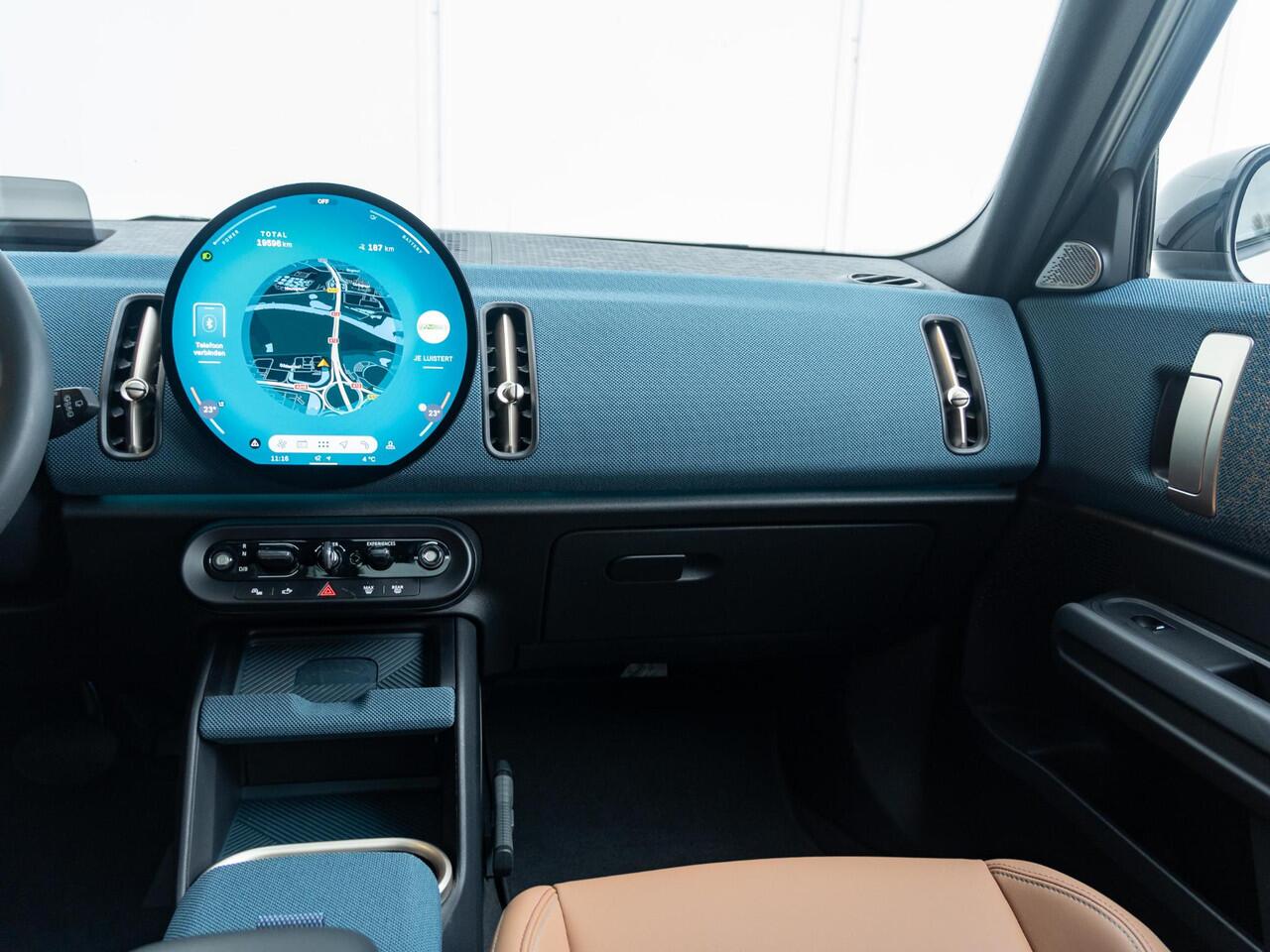 Mini COUNTRYMAN E Favoured + L Pakket