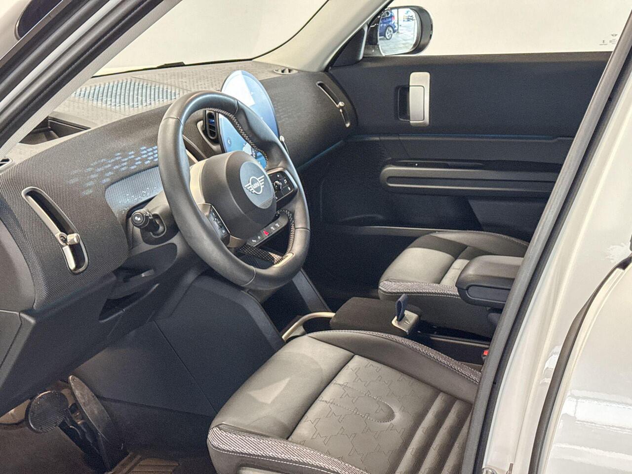 Mini COUNTRYMAN E Classic M