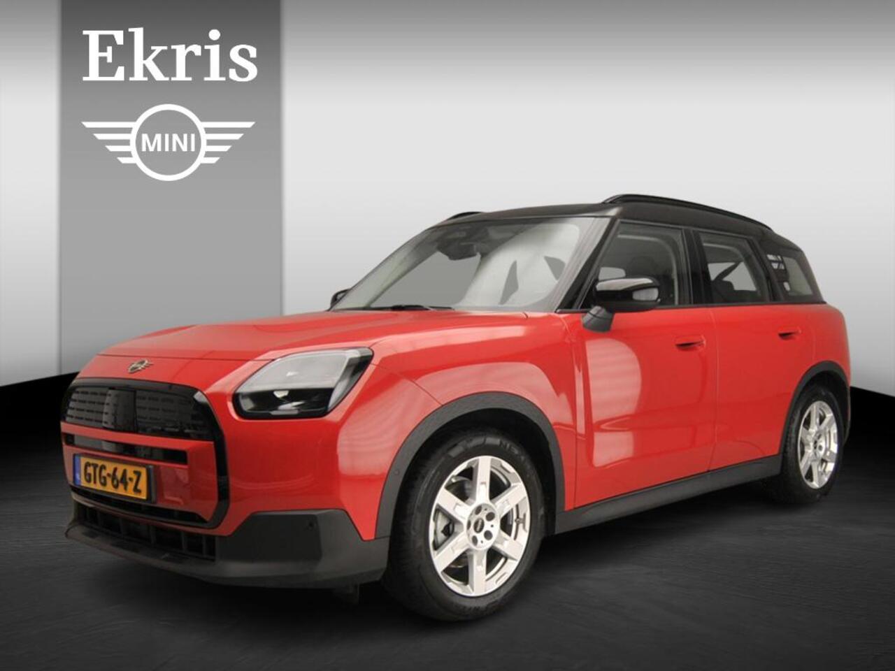 Mini COUNTRYMAN E Classic / Driving assist / LED / Park assist / Stoelverwarming / Alu wielen 18 inch